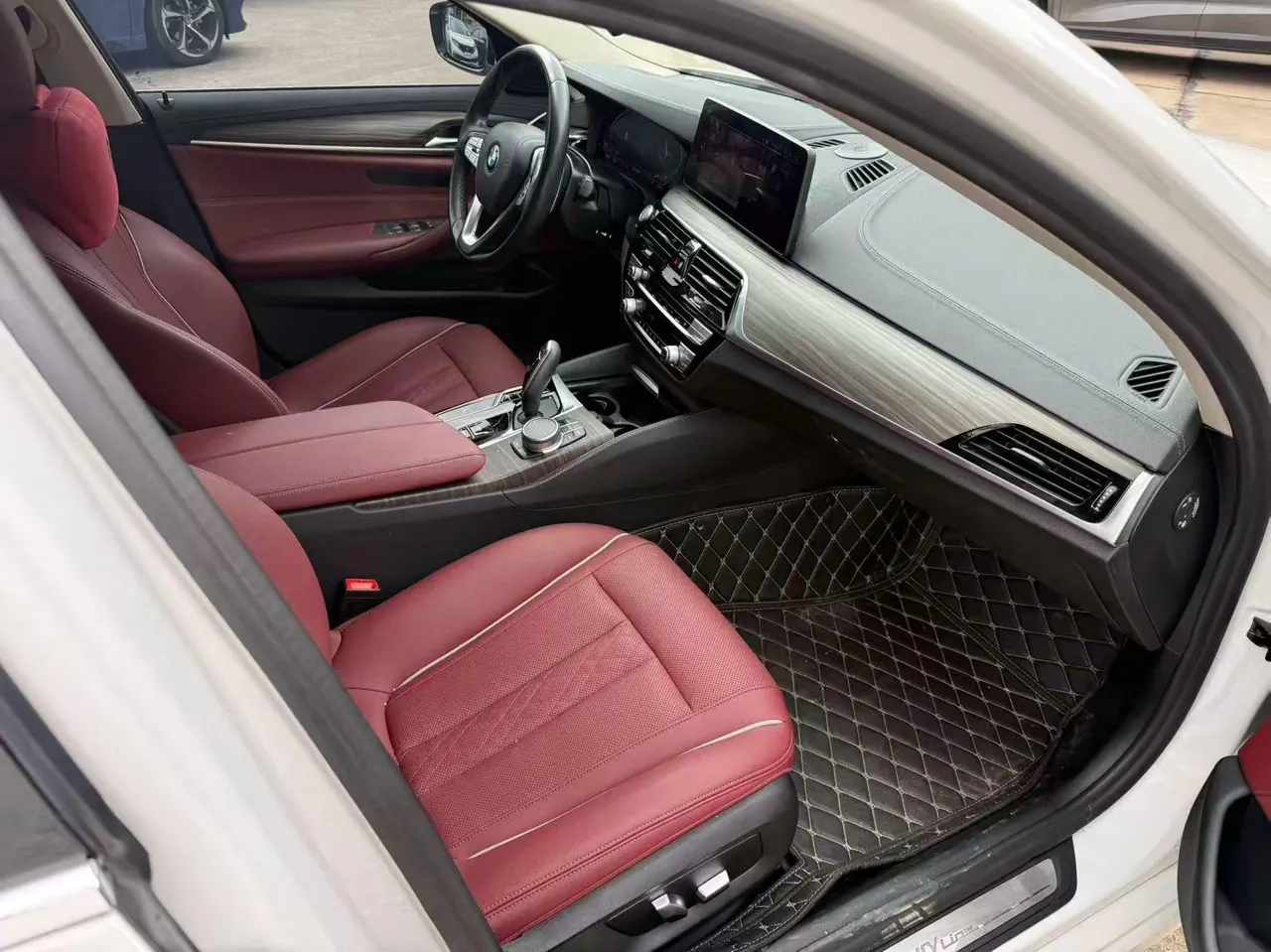 BMW 5 Series 2021 530Li 2.0T Leading Luxury Suit Automatic Gear 5