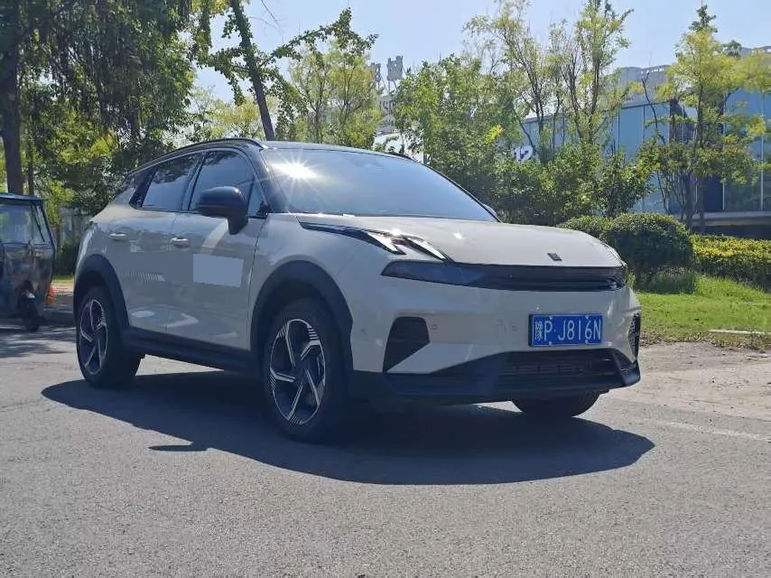 LYNK&amp;CO 2026 LYNK&amp;CO 06 1.5T Relive Ultra Auto 3