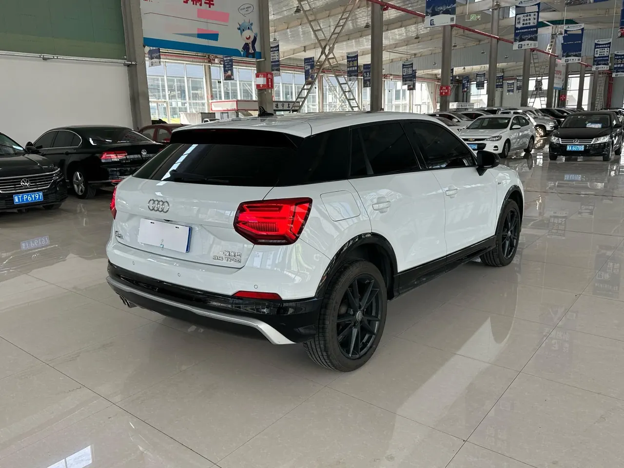 Audi 2021 Q2L 1.4TFSI 35TFSI Fashion Dynamic Automatic 3