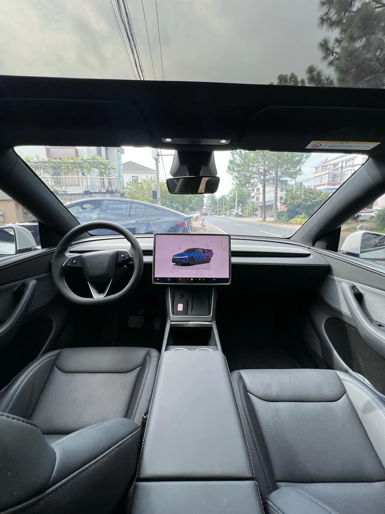 Tesla 2026 Model Y Rear-Wheel-Drive Automatic 7