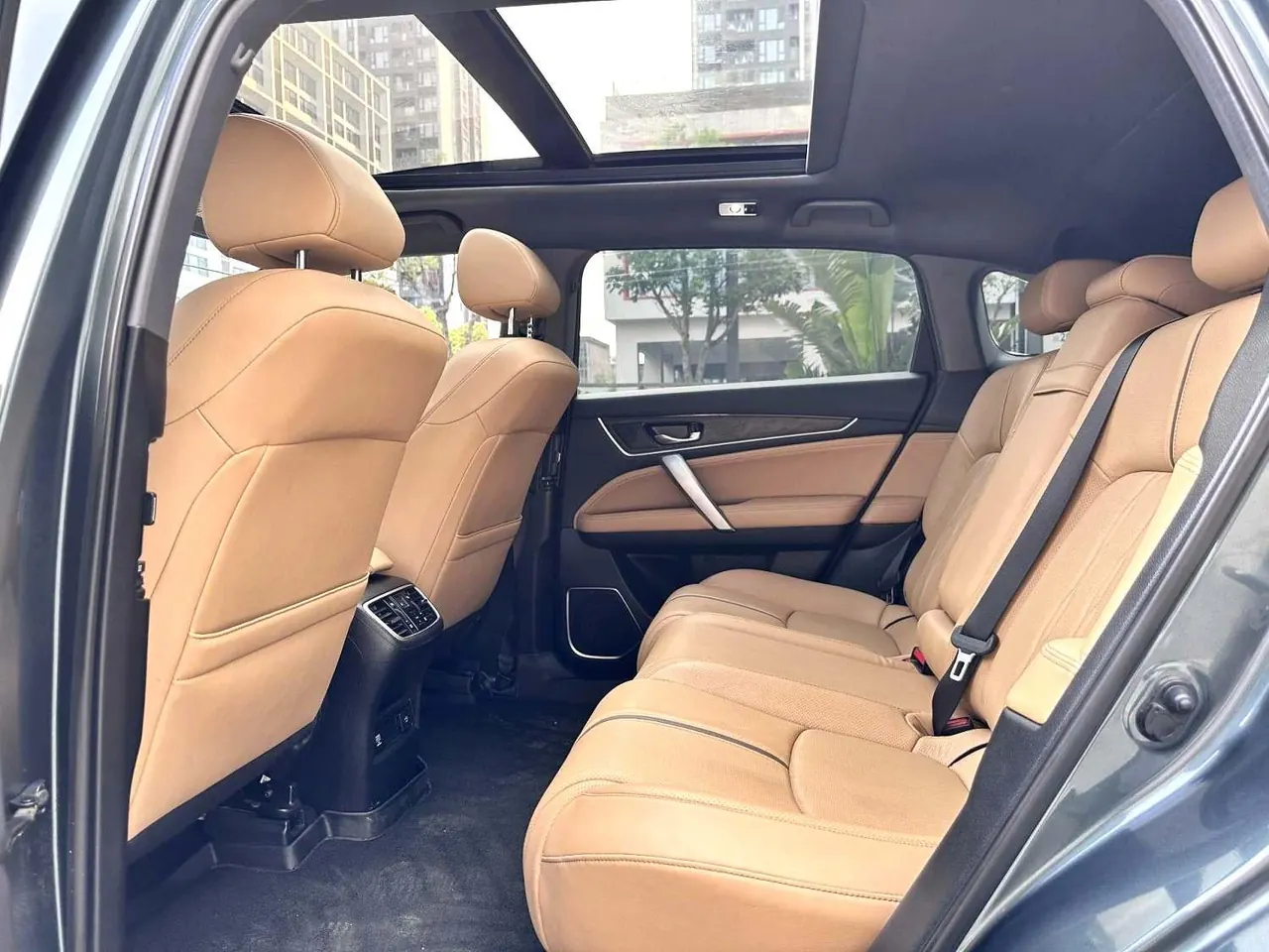 Honda 2020 UR-V 2.0T 370TURBO two-drive elegant version of automatic gear 4