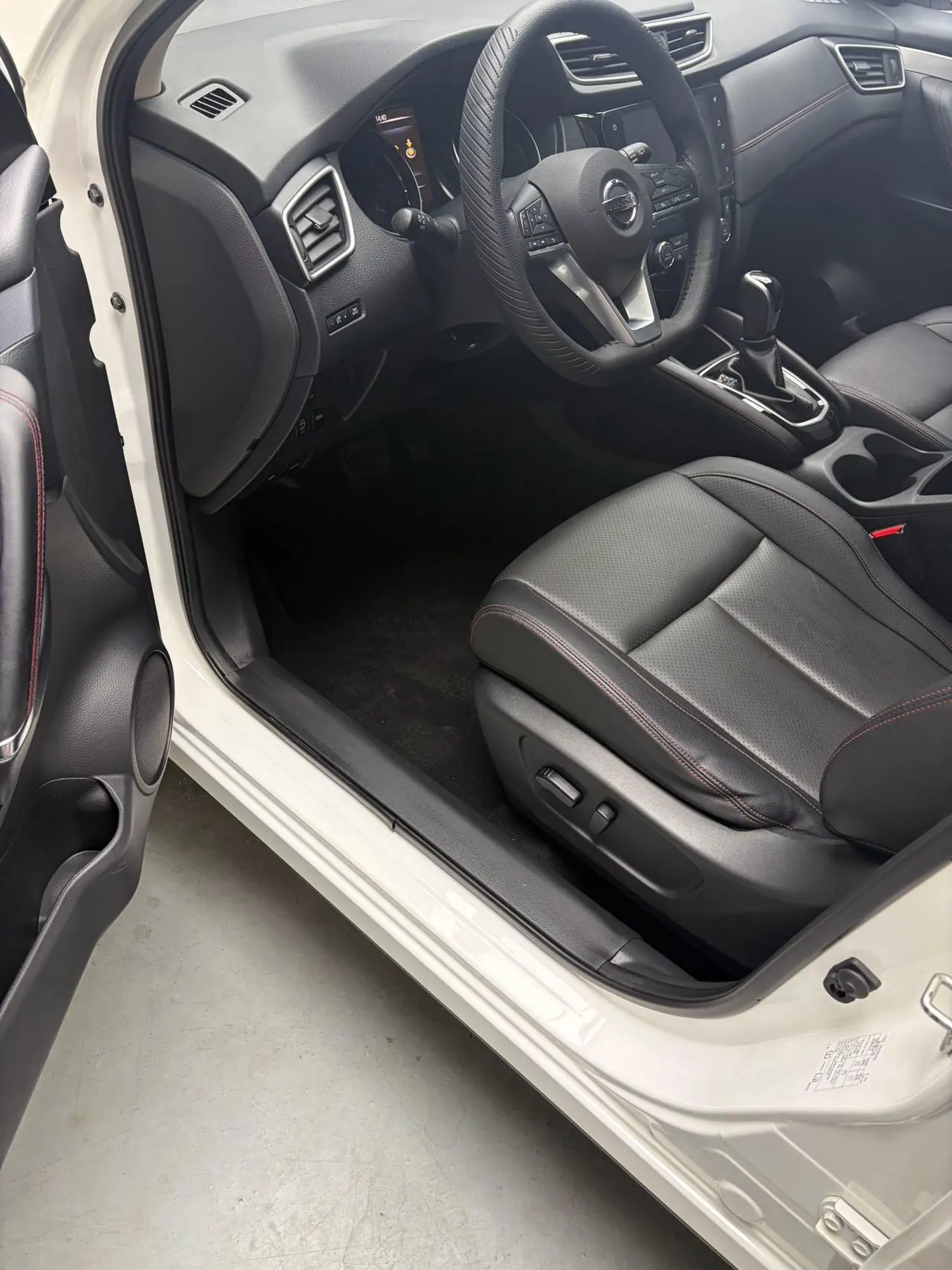 Nissan 2022 Xiao Ke 2.0 Stepless XV Prem Deluxe Edition Automatic Gear 4