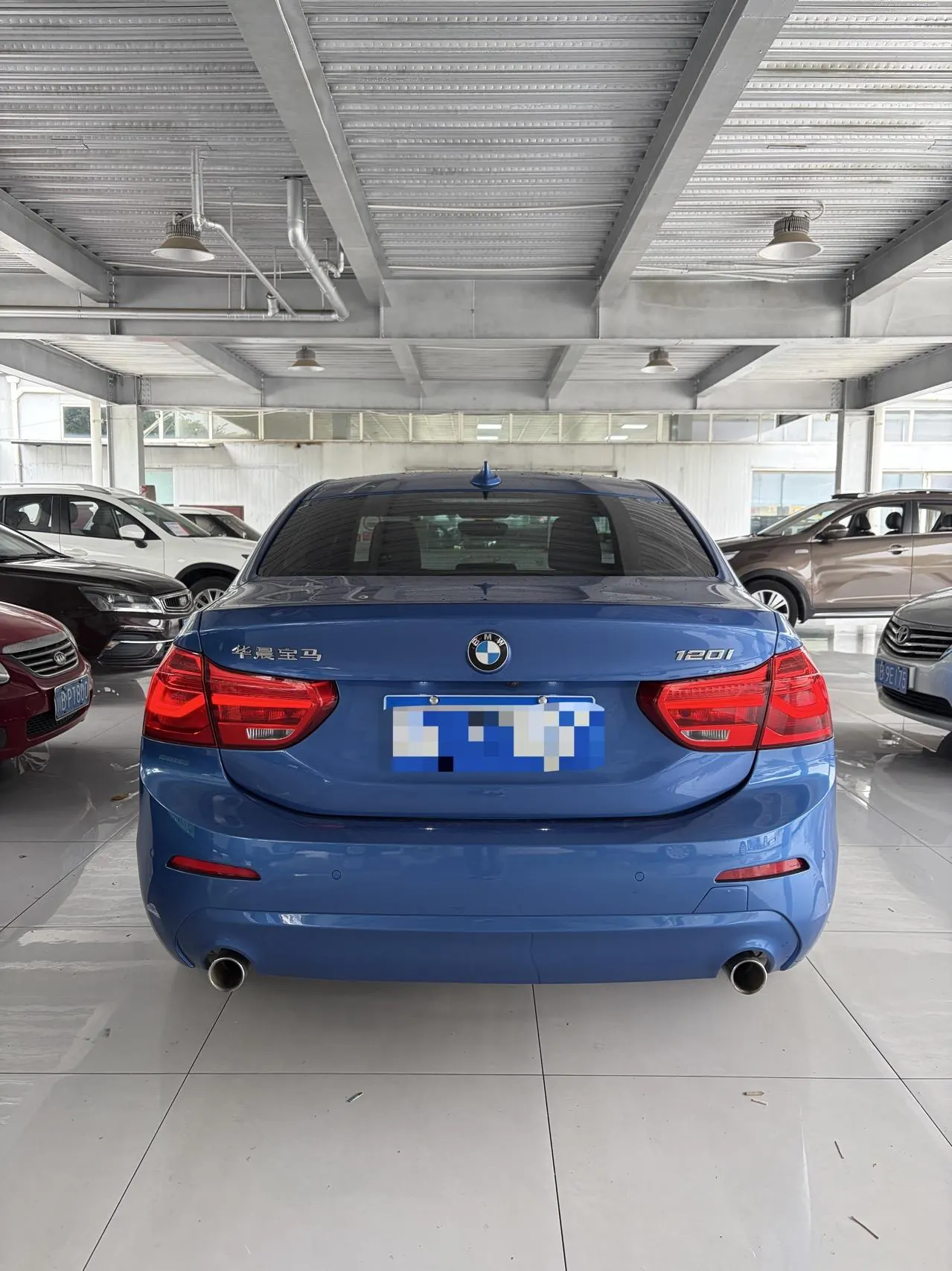 BMW 1 Series 2020 120i 1.5T Fashion Automatic 5