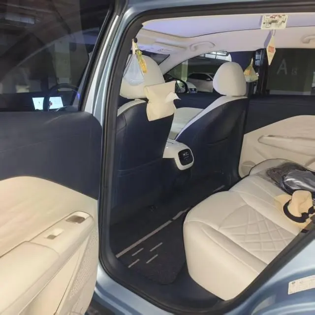 ARCFOX 2025 T 1 425 PLUS automatic gear 3
