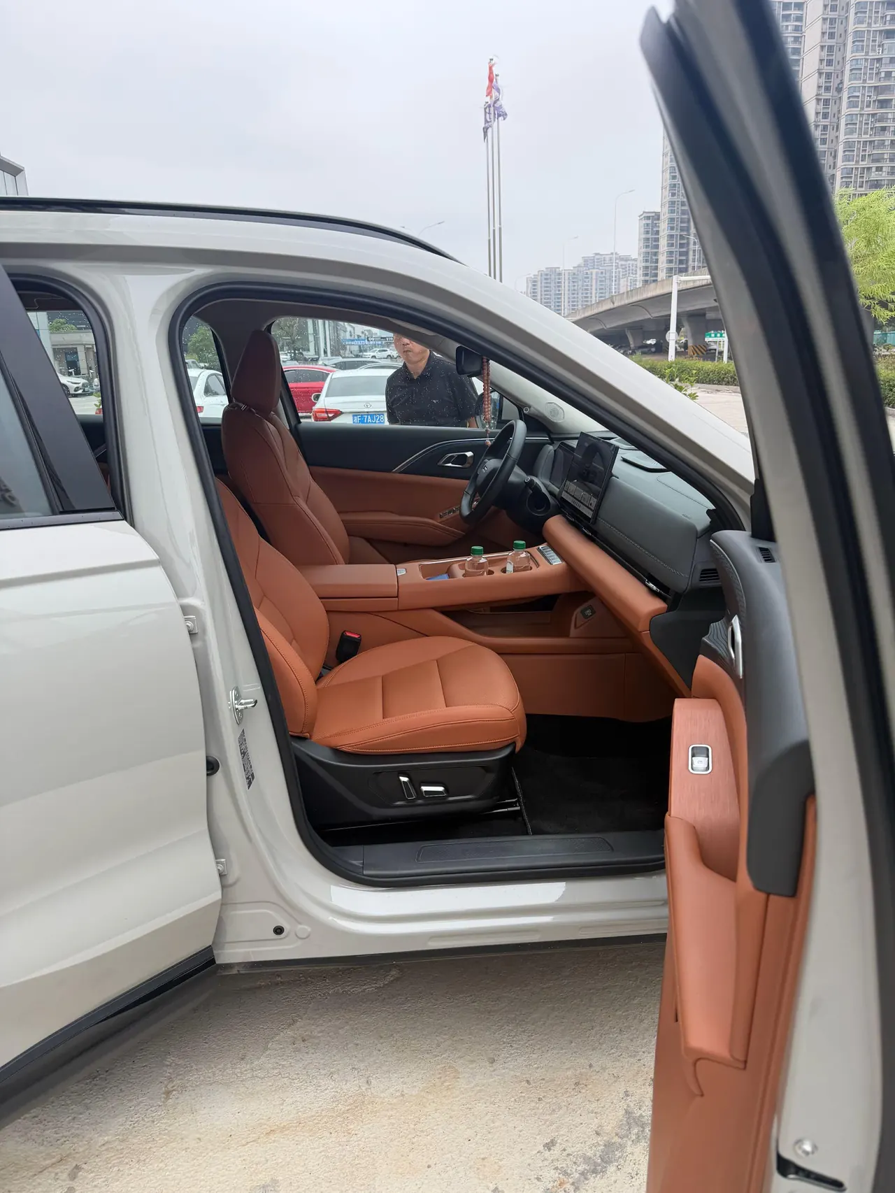 Haval 2025 Xiaolong MAX 1.5 Hi 4 165 Ultra Smart Driving Edition Automatic Gear 6