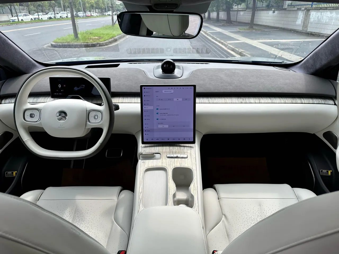 NIO 2021 ET7 70kWh automatic gear 18