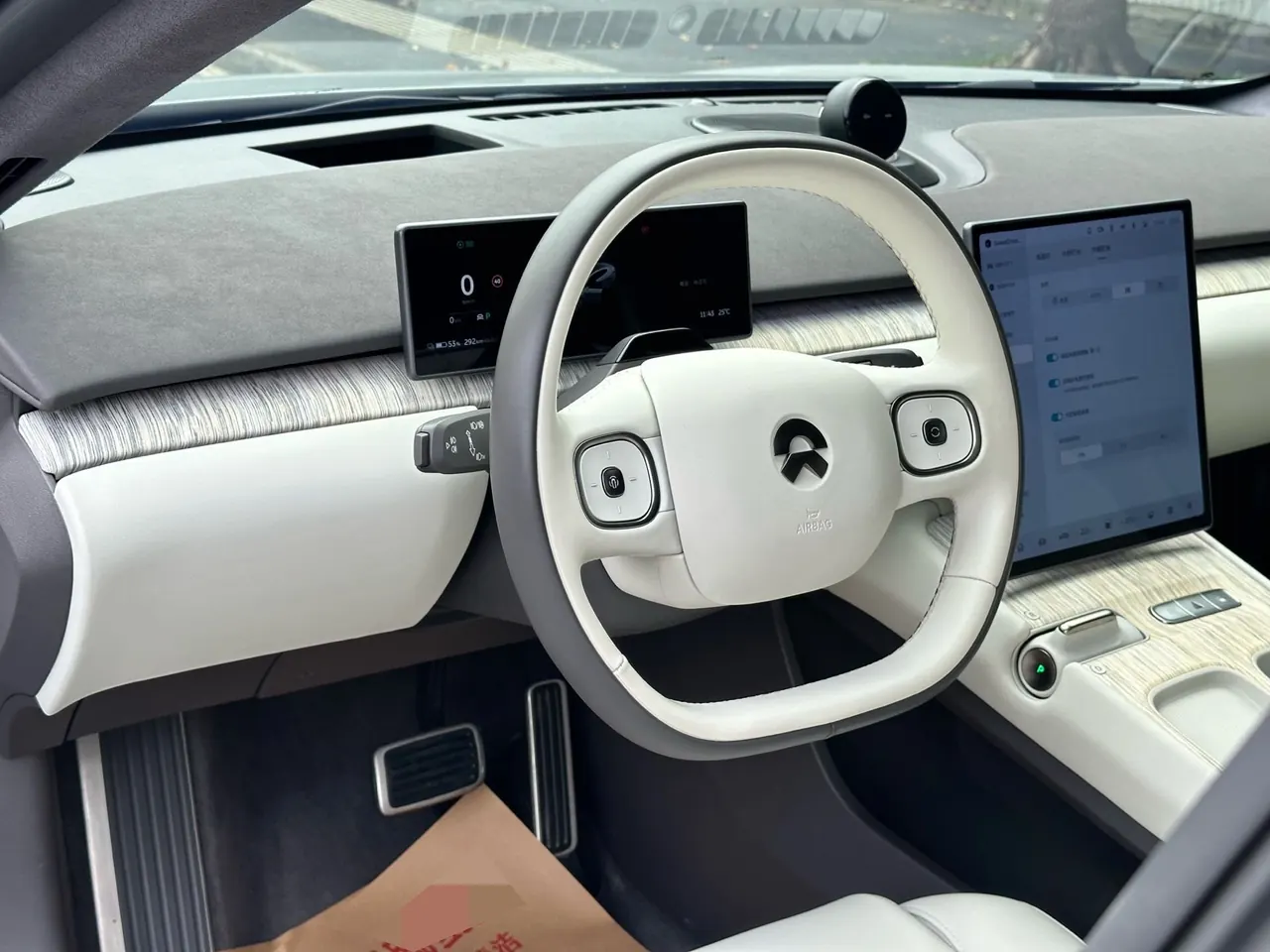 NIO 2021 ET7 70kWh automatic gear 7