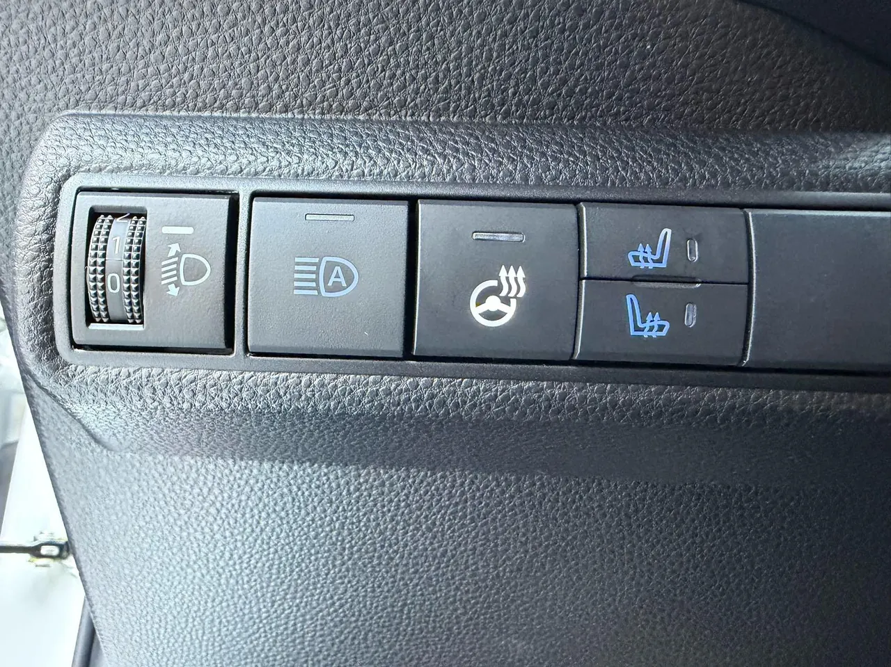 Toyota 2022 Lei Ling 1.2T Stepless 185T Deluxe Automatic Gear 9