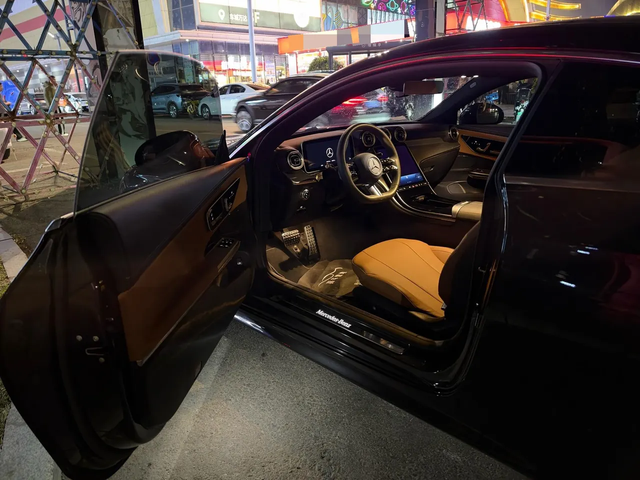 Mercedes Benz CLE (Imported) 2025 CLE 260 Coupe 48V 2.0T Automatic 3