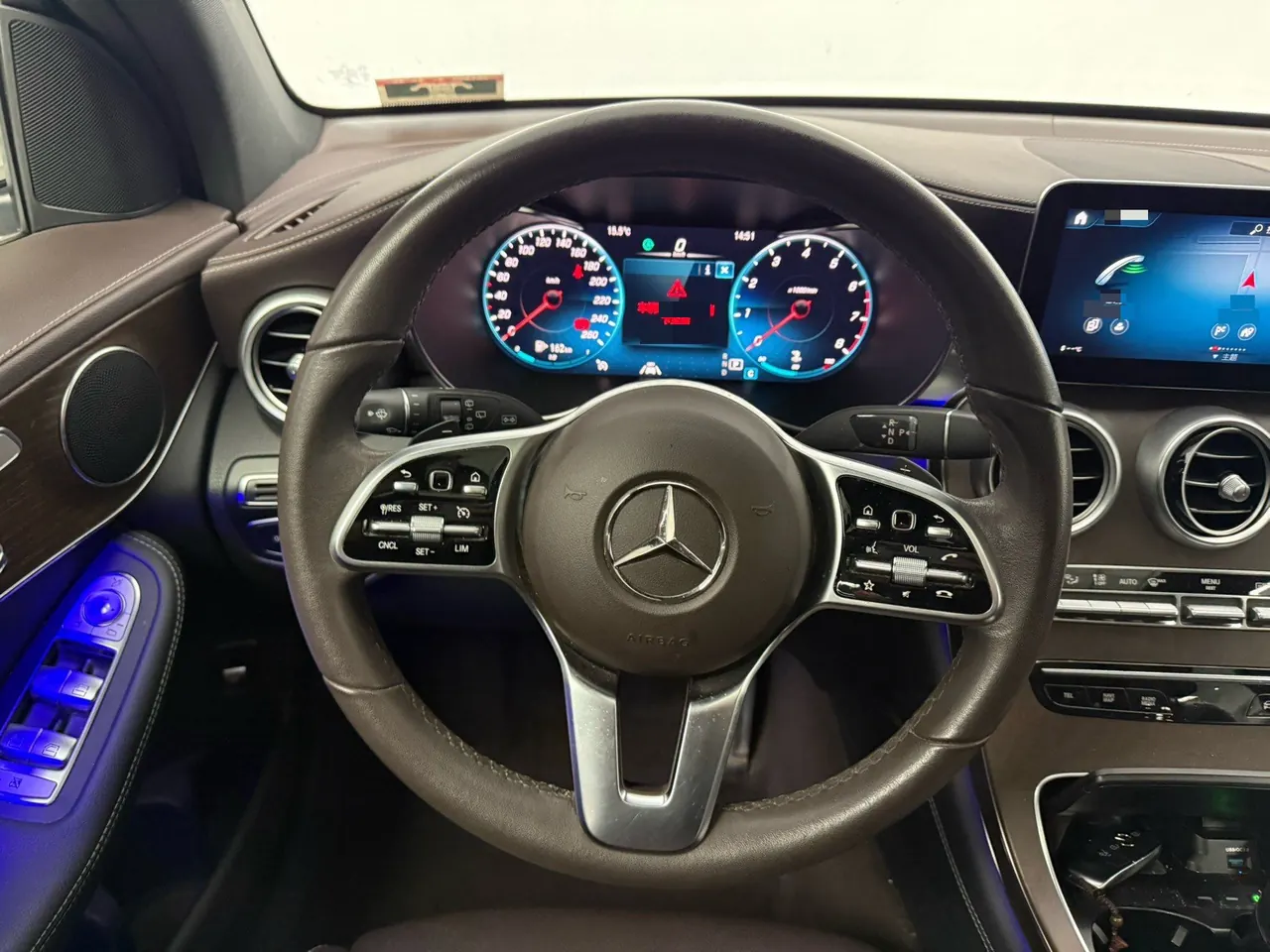Mercedes Benz 2022 GLC 300 L 4MATIC 2.0T Dynamic (Modified) Automatic Gear 10