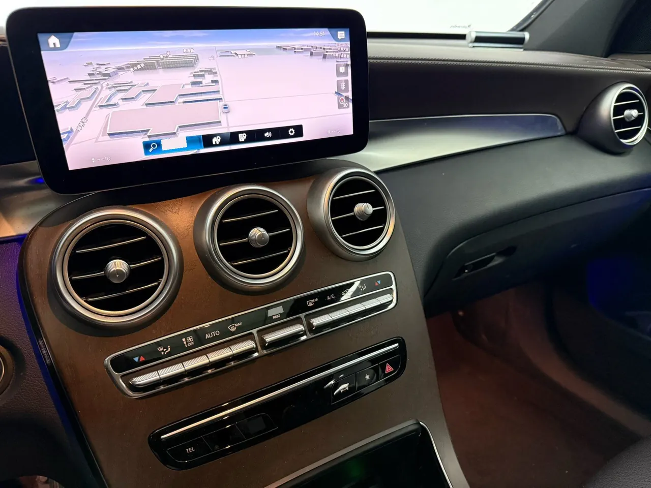 Mercedes Benz 2022 GLC 300 L 4MATIC 2.0T Dynamic (Modified) Automatic Gear 13