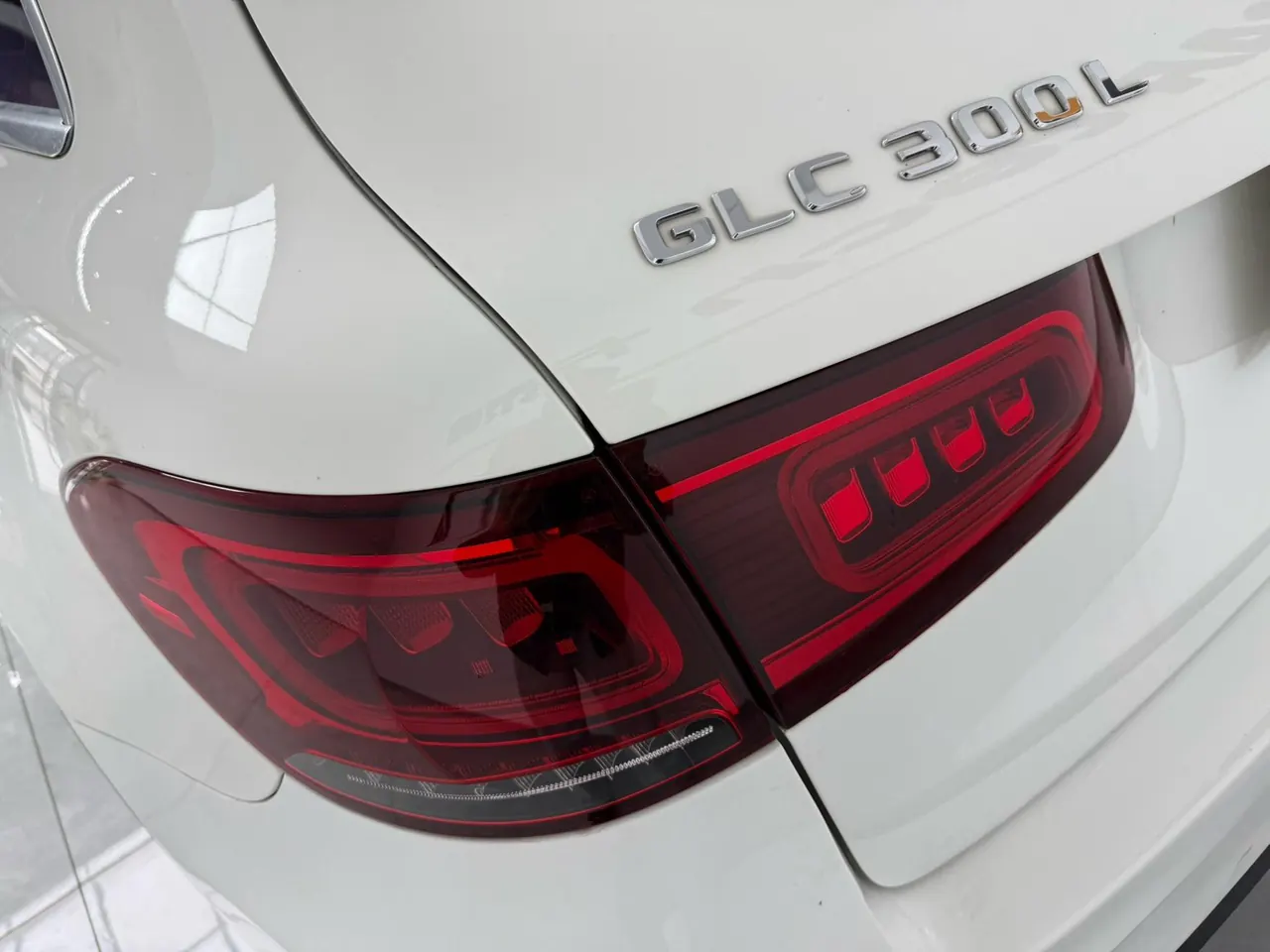 Mercedes Benz 2022 GLC 300 L 4MATIC 2.0T Dynamic (Modified) Automatic Gear 6