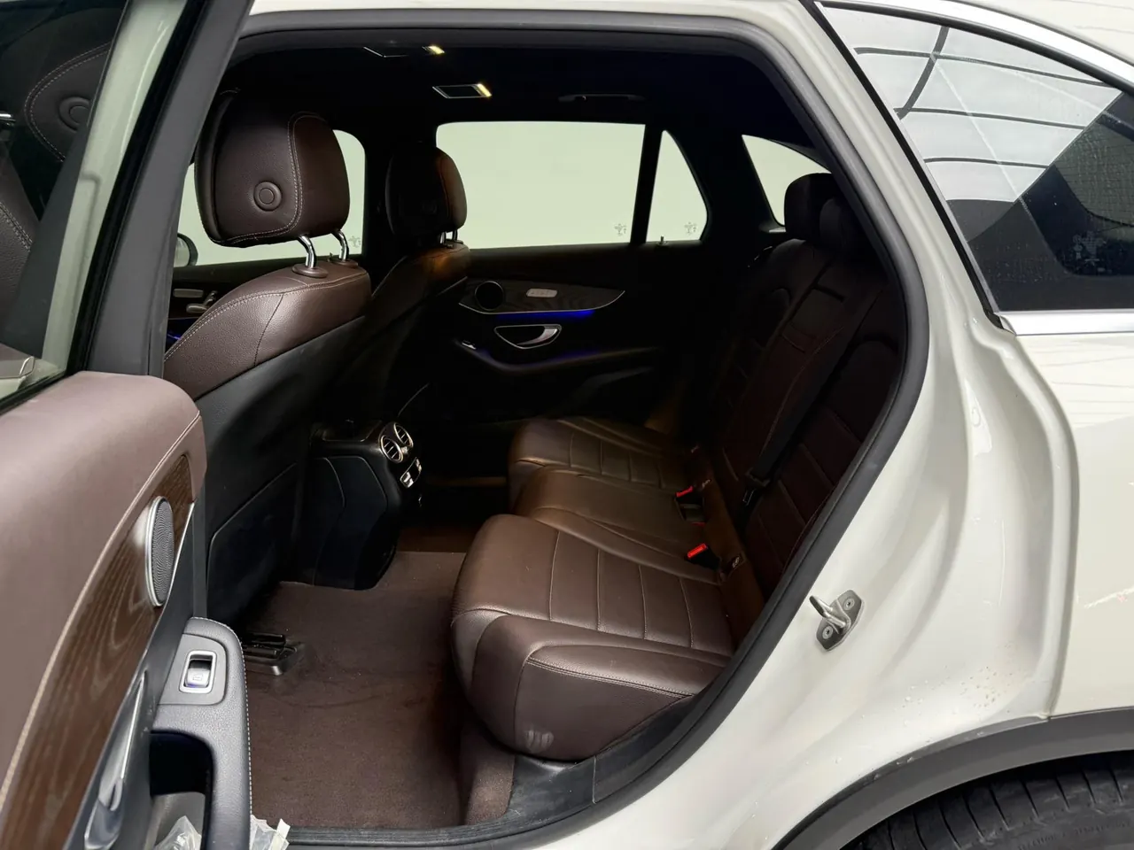 Mercedes Benz 2022 GLC 300 L 4MATIC 2.0T Dynamic (Modified) Automatic Gear 9