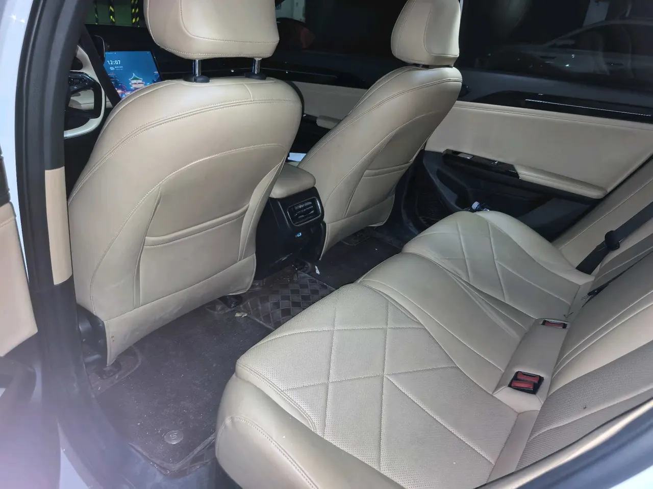 Geely Galaxy 2023 L6 1.5T 60km PLUS automatic gear 5