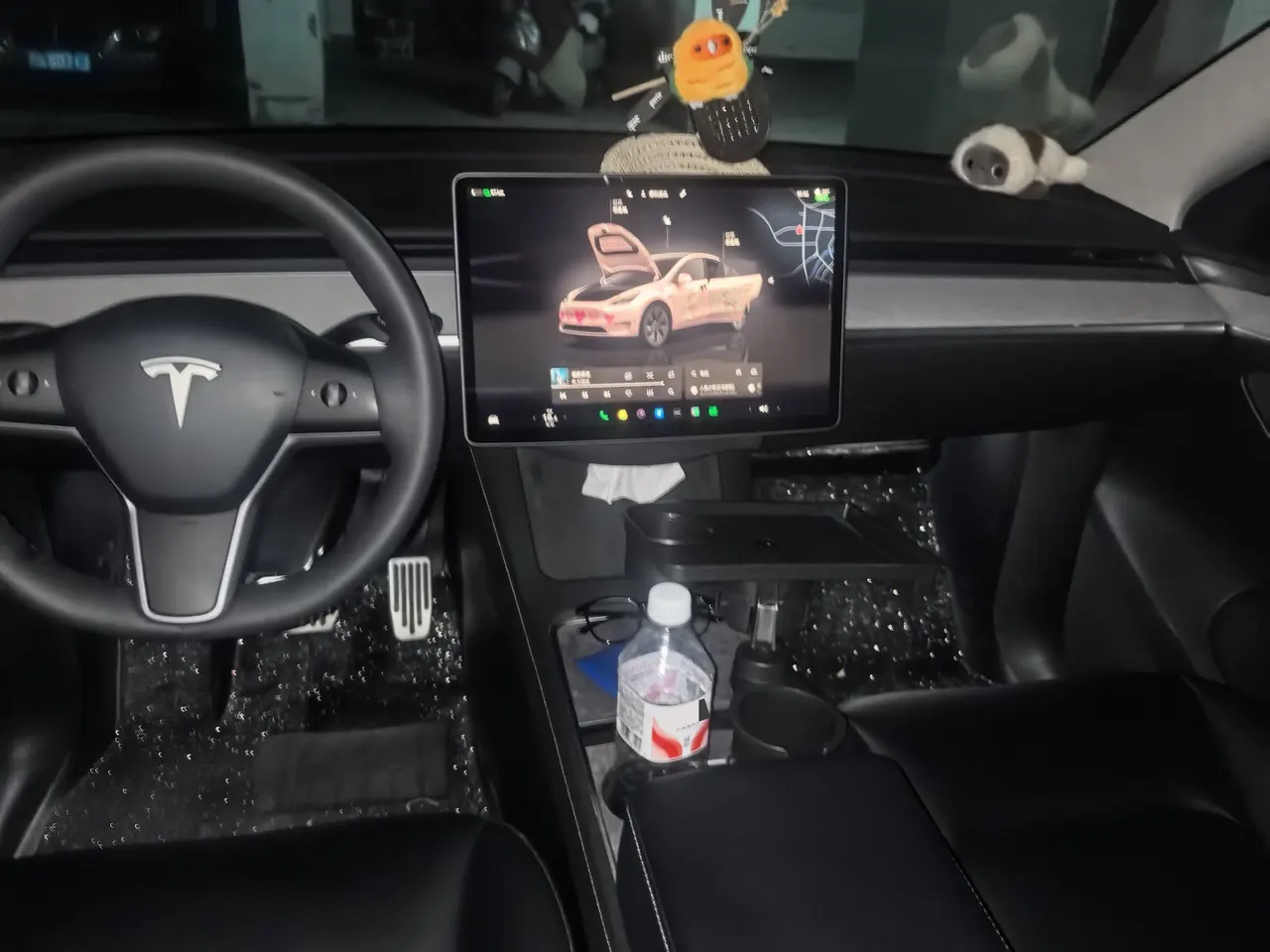 Tesla 2024 Model Y rear-wheel drive version automatic transmission 3