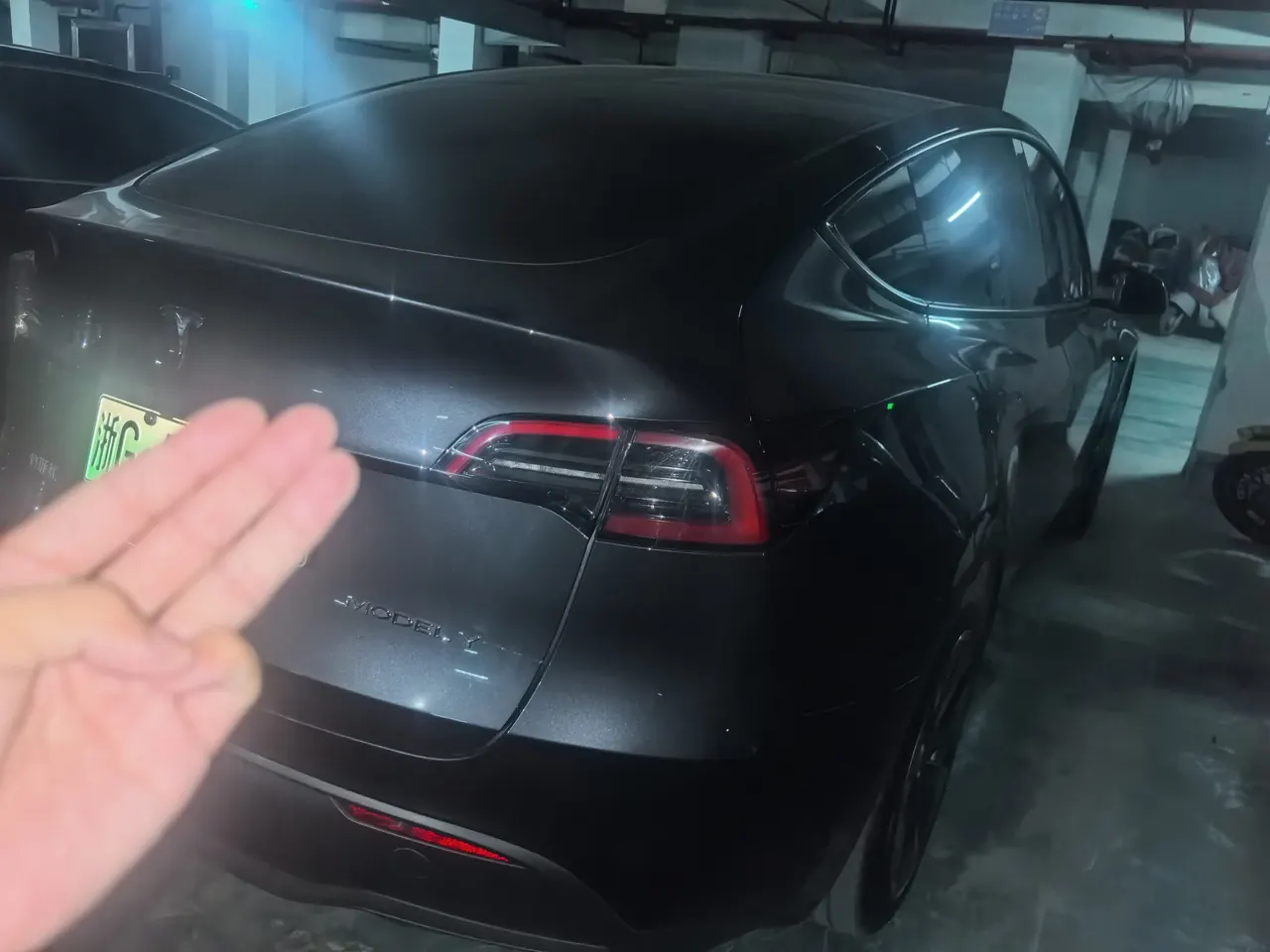 Tesla 2024 Model Y rear-wheel drive version automatic transmission 5