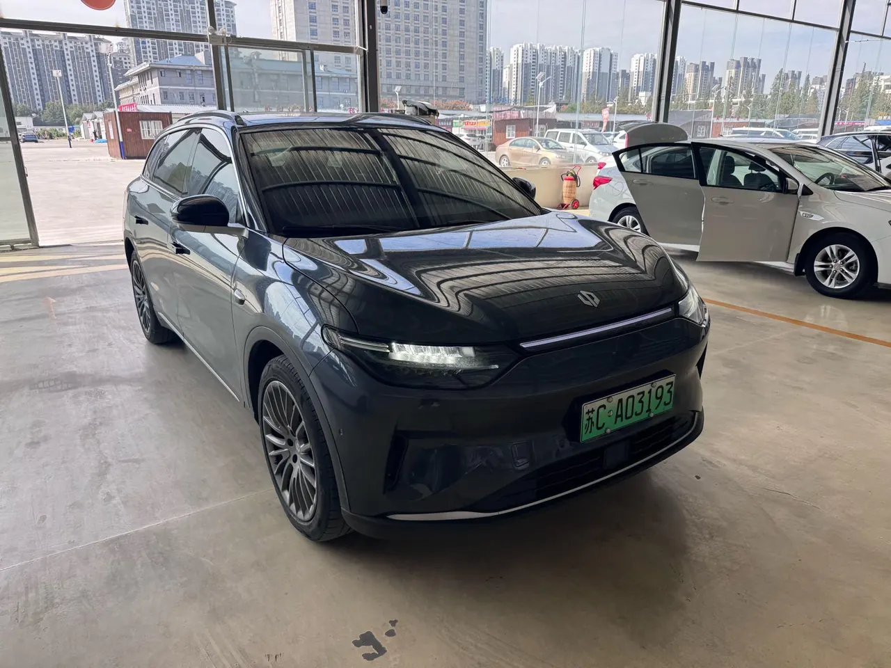 Leapmotor 2023 C 11 500 Smart Edition Automatic Gear 5