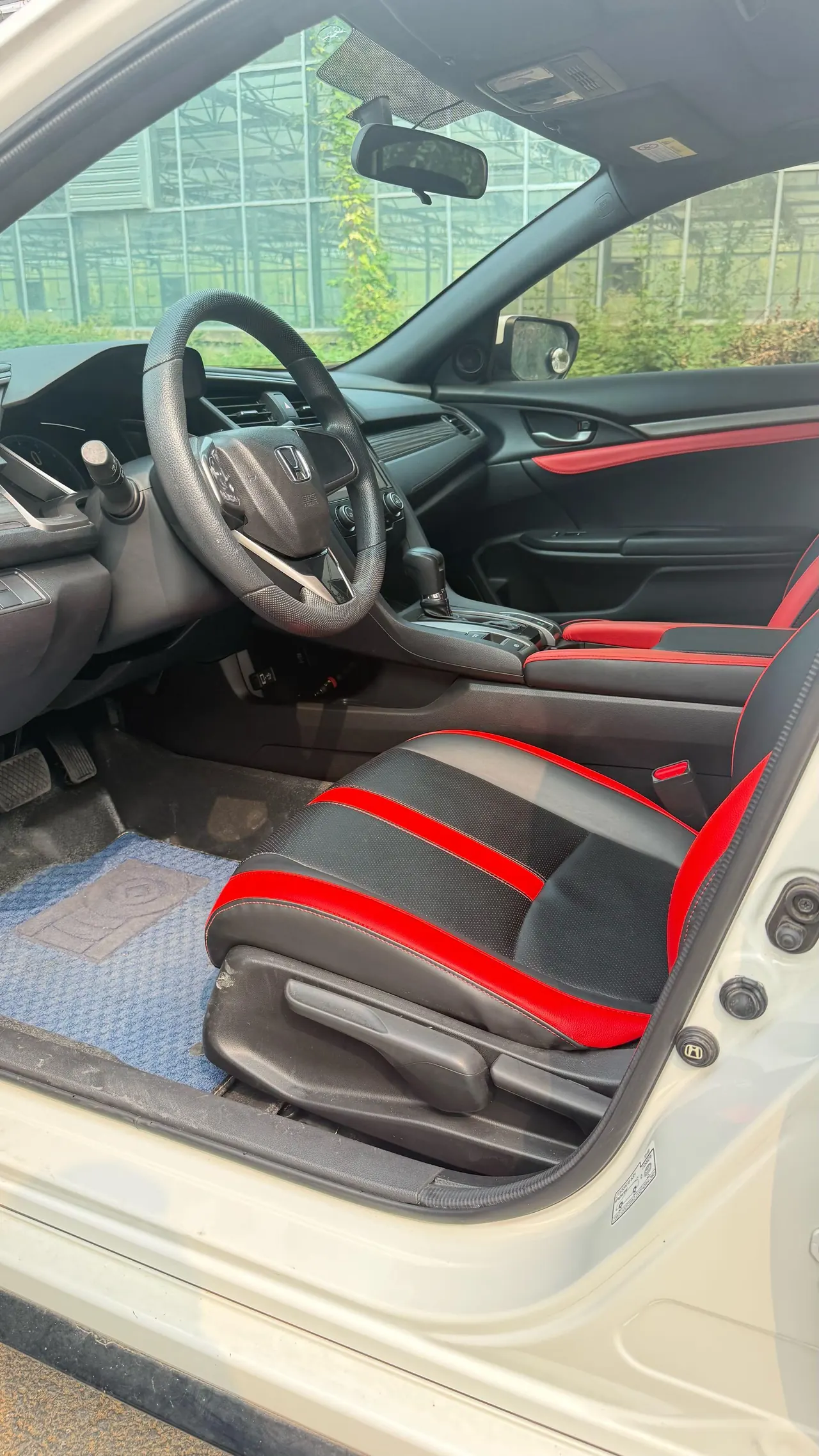 Honda 2021 Civic Hatchback 1.5T Stepless 220TURBO New Sharp Control Automatic Gear 5