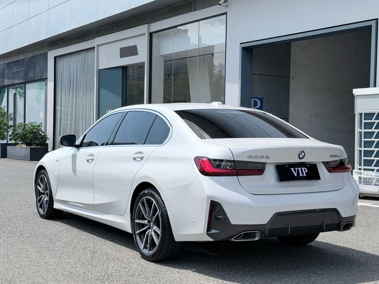 BMW 3 Series 2024 325Li 2.0T M Sports Suit Automatic Gear 9