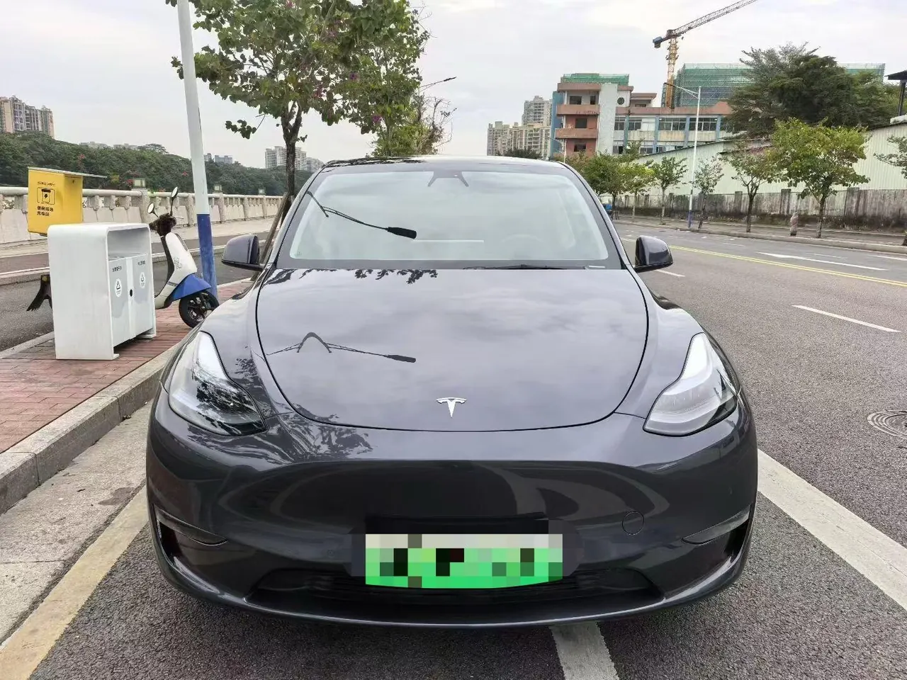 Tesla 2021 Model Y Standard Endurance Rear Drive Automatic Gear 2