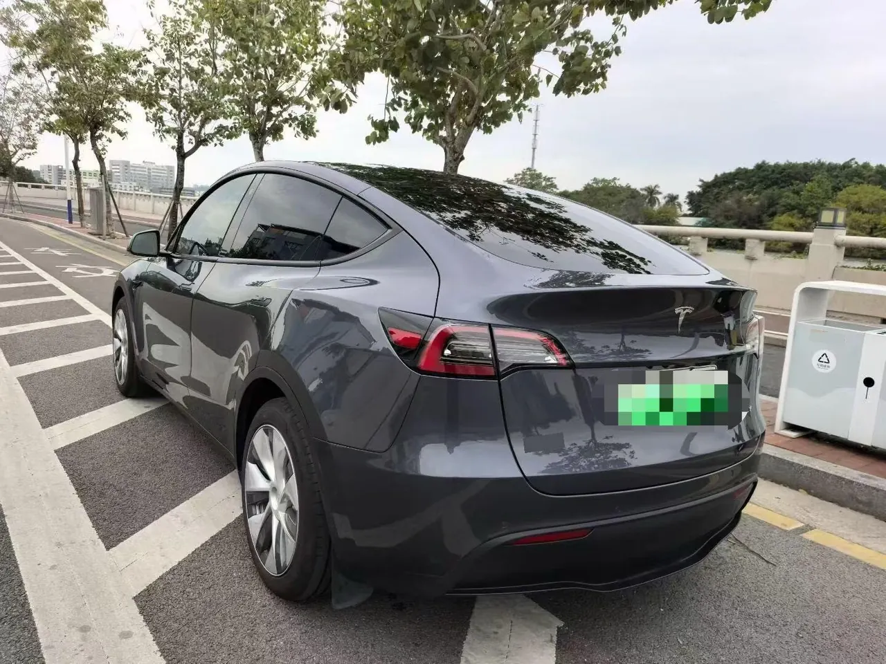 Tesla 2021 Model Y Standard Endurance Rear Drive Automatic Gear 6