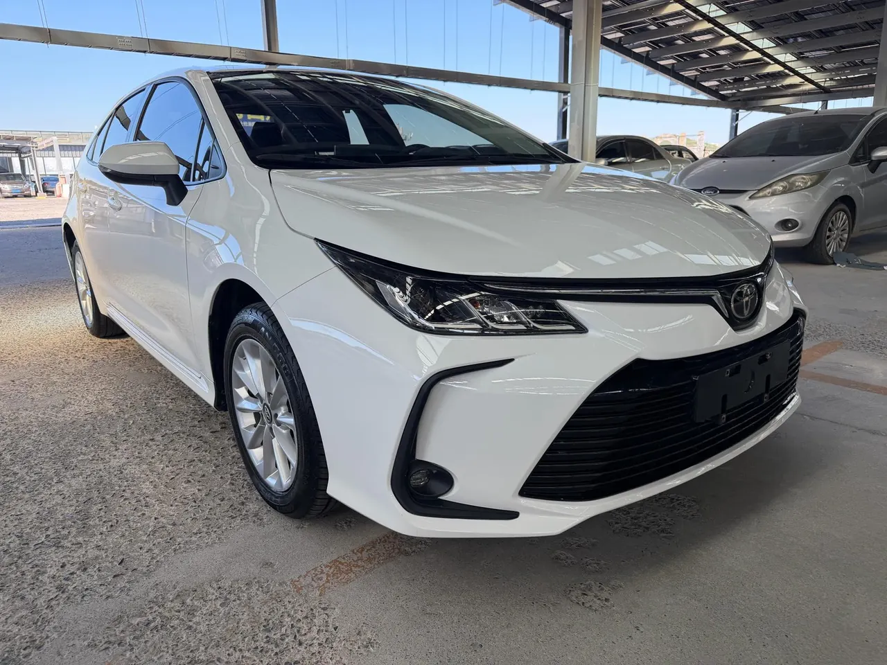 Toyota 2022 corolla 1.2T stepless pioneer PLUS version automatic gear 11