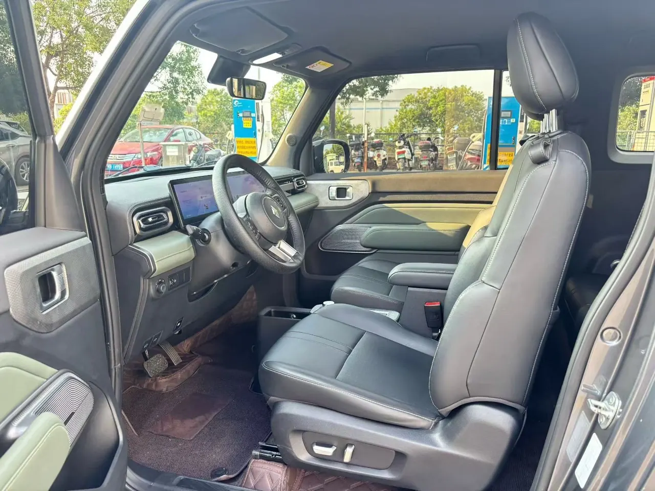 BaoJun 2024 Yue also flagship automatic gear 9
