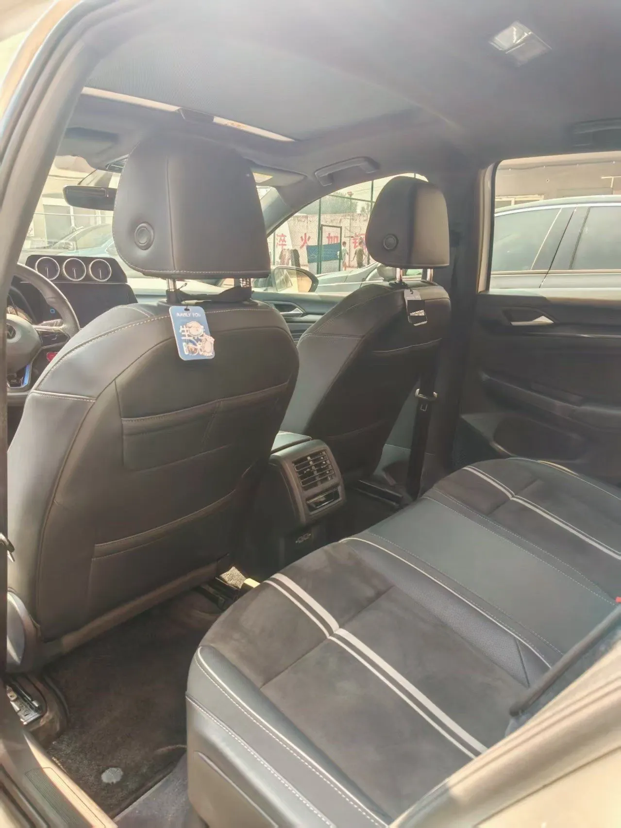 Volkswagen 2023 Golf 8 R-Line 1.4TSI 280TSI Lite (Modified) Automatic Gear 6