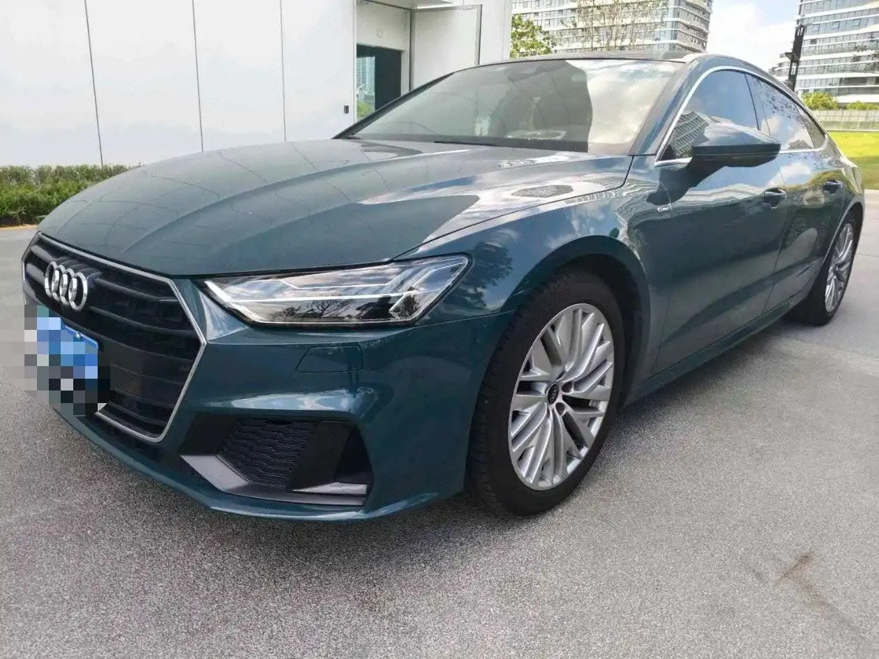 打开图片灯箱:Audi A7 (Imported) 2021 A7 Sportback 2.0TFSI 45TFSI Automatic Gear Selection