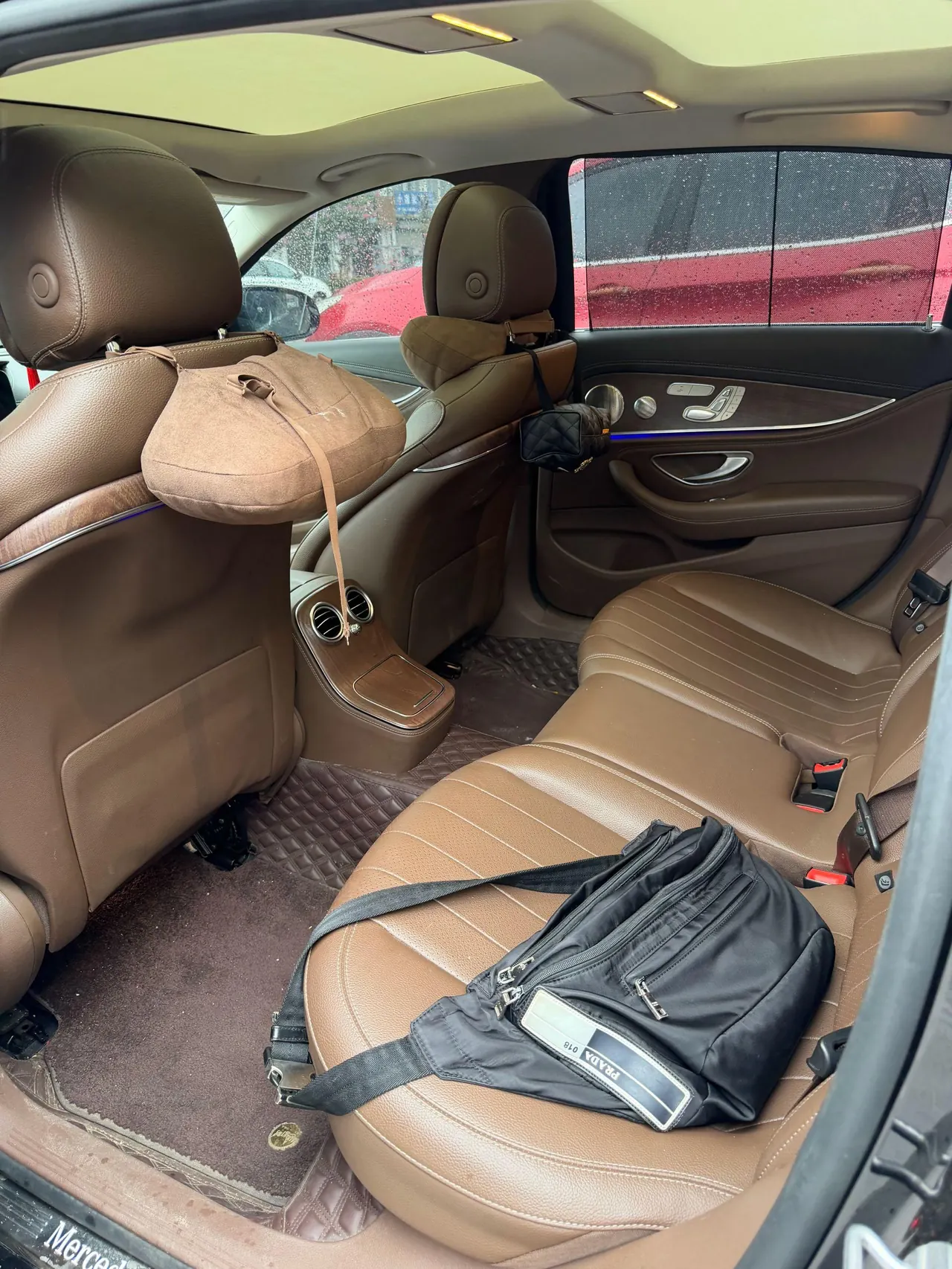 Mercedes Benz E Class 2021 E 300 L 2.0T Luxury Automatic Gear 3