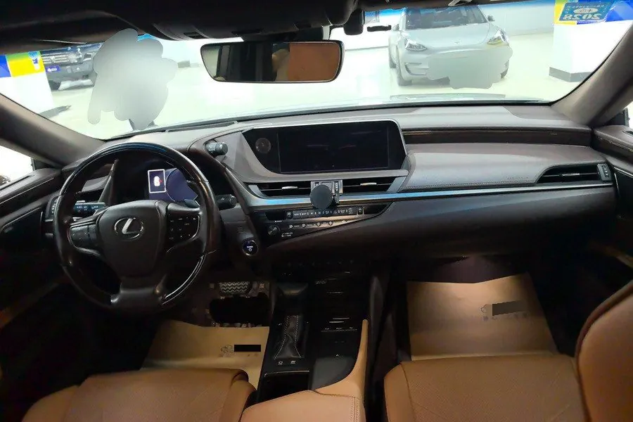 Lexus ES (Imported) 2020 ES300h 2.5 Stepless Administrative Edition Automatic Gear 6