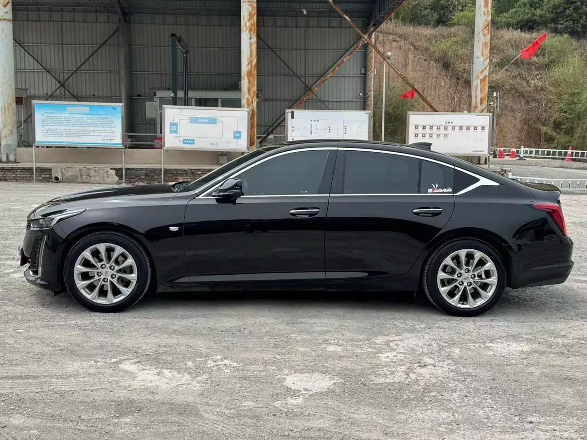 Cadillac 2022 CT5 2.0T 28T luxury automatic gear 3