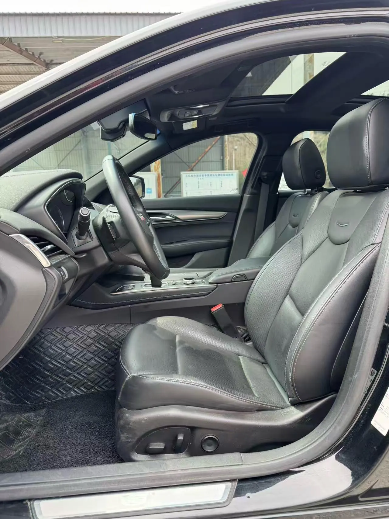 Cadillac 2022 CT5 2.0T 28T luxury automatic gear 9