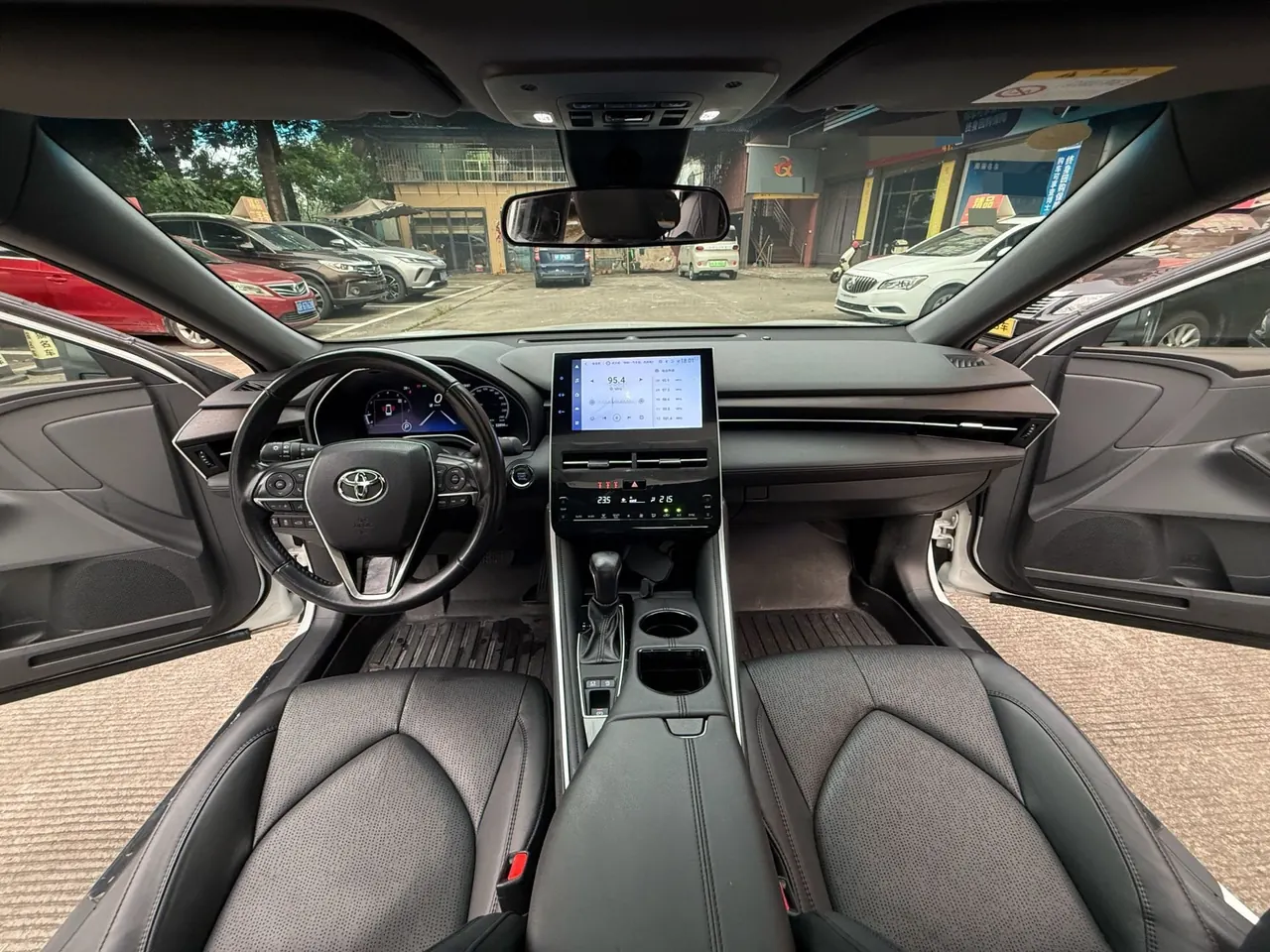 Toyota 2022 Asian Dragon 2.0 Stepless XLE Premium Edition Automatic Gear 11