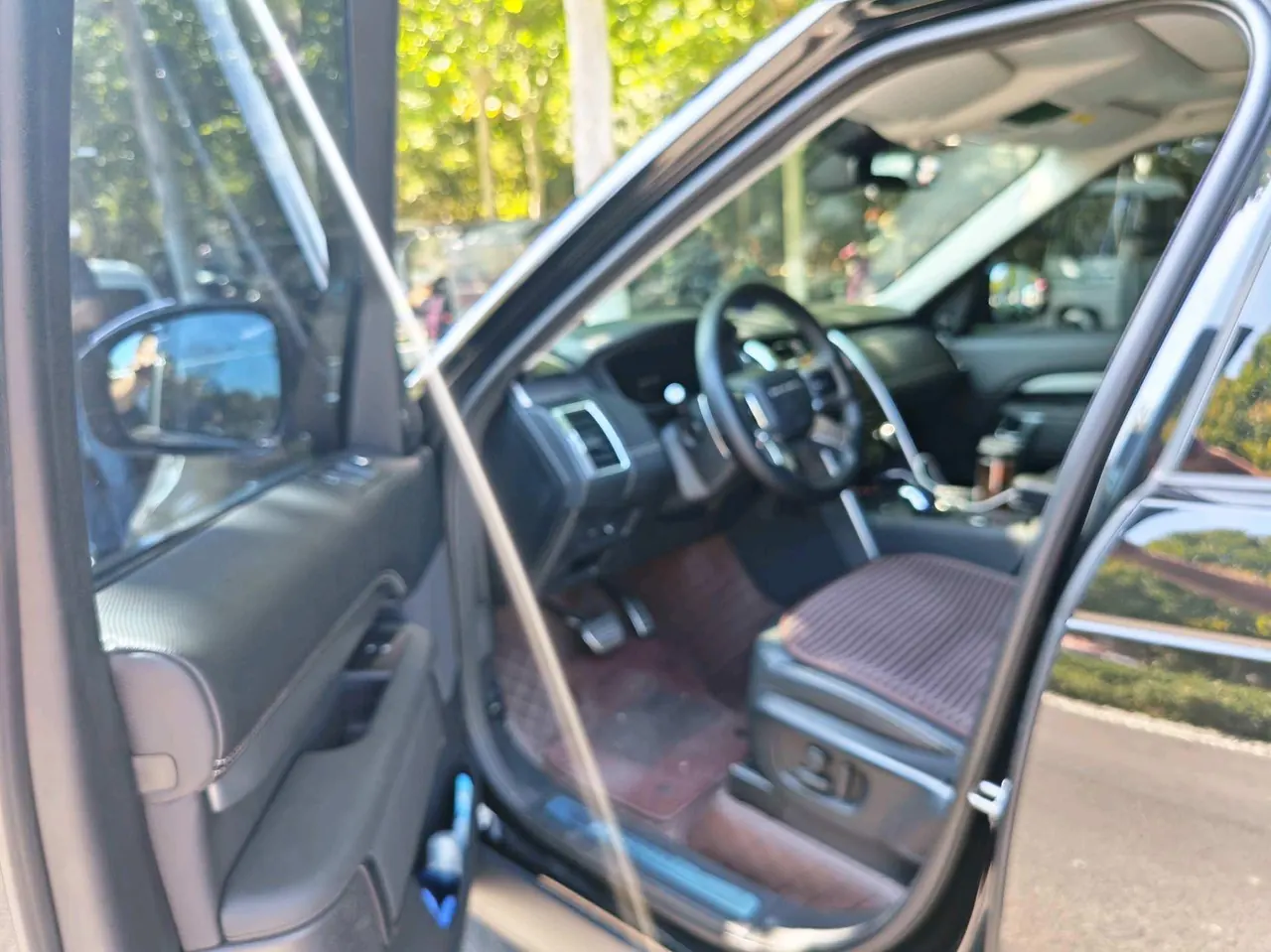 Land Rover found (imported) 2021 found 5 48V 3.0T 360PS R-Dynamic S automatic gear 6