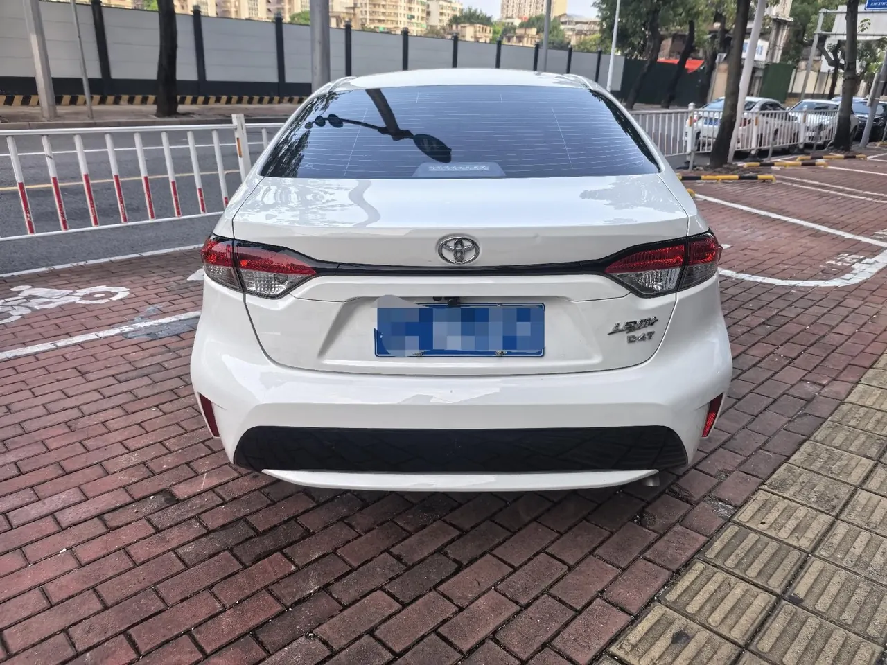 Toyota 2022 Lei Ling 1.2T Stepless 185T Deluxe Automatic Gear 3
