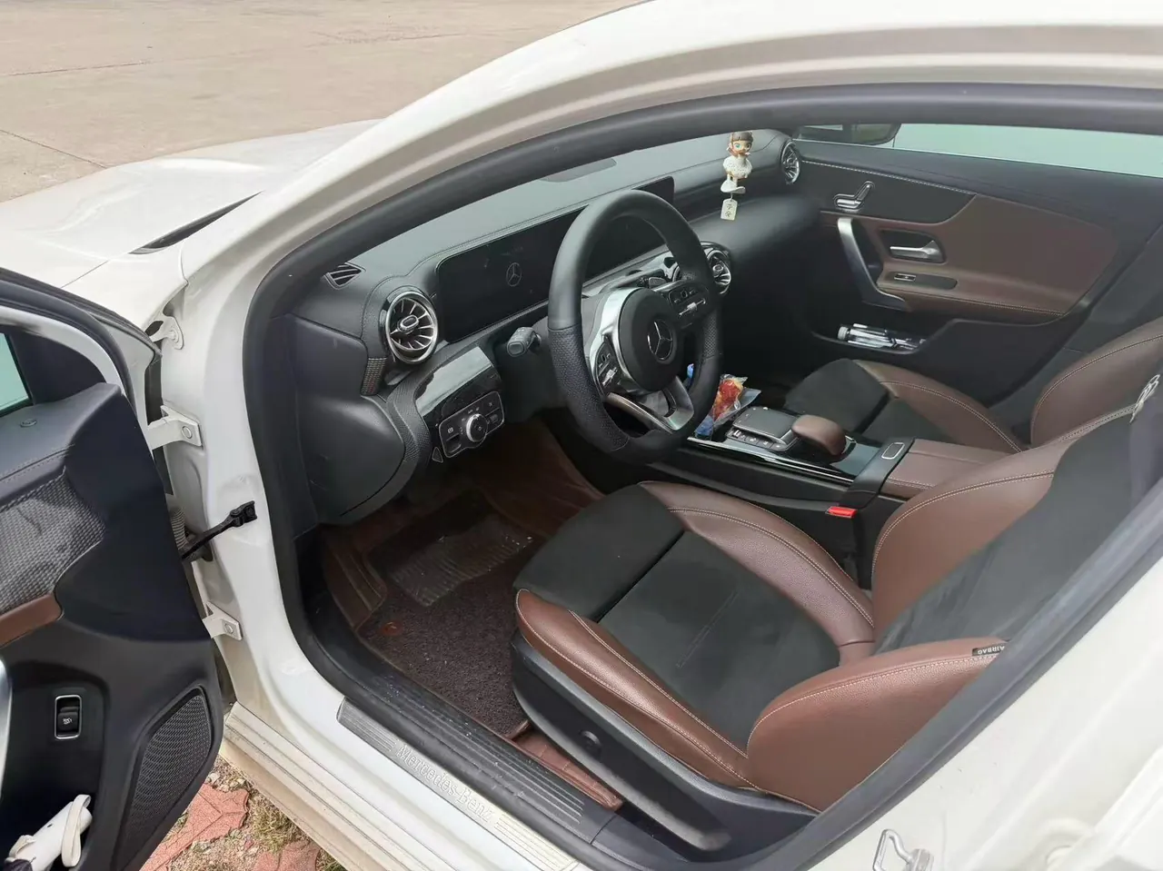 Mercedes Benz Class A 2021 A 200 L 1.3T Fashion Automatic Gear 4