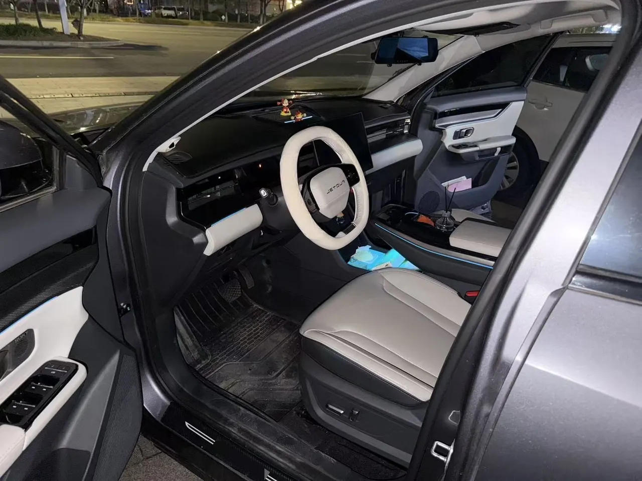 Jetour 2022 Great Sage 1.6T King SPORT Automatic Gear 2
