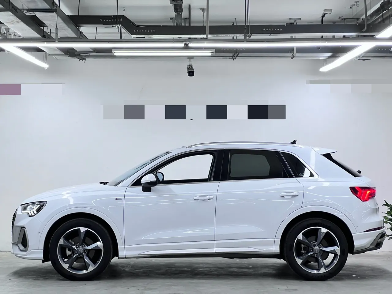Audi 2021 Q3 1.4TFSI 35TFSI Fashion Dynamic Automatic 3