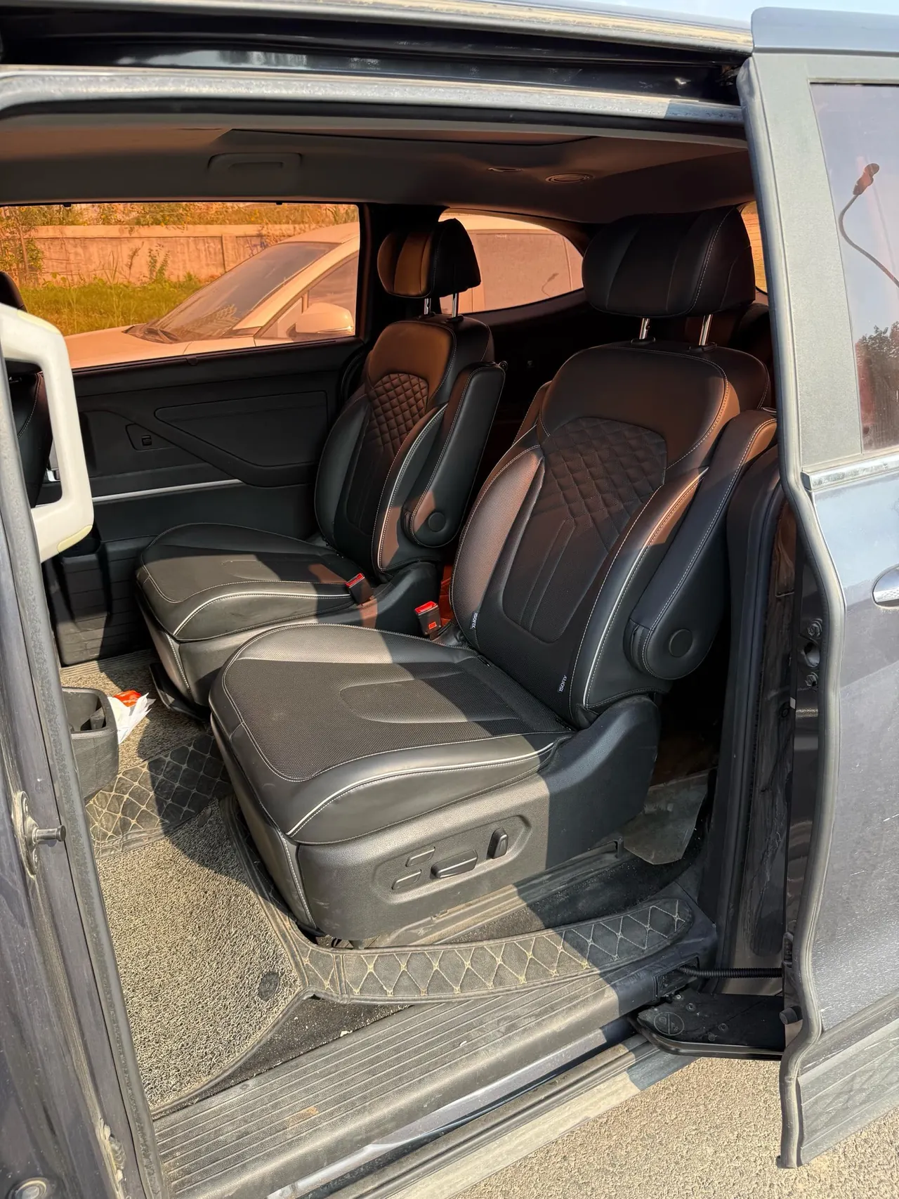 Hyundai 2021 Kusi Road 2.0TGDi 380TGDi LUX Premium Zhiai Distinguished Edition Automatic Gear 6