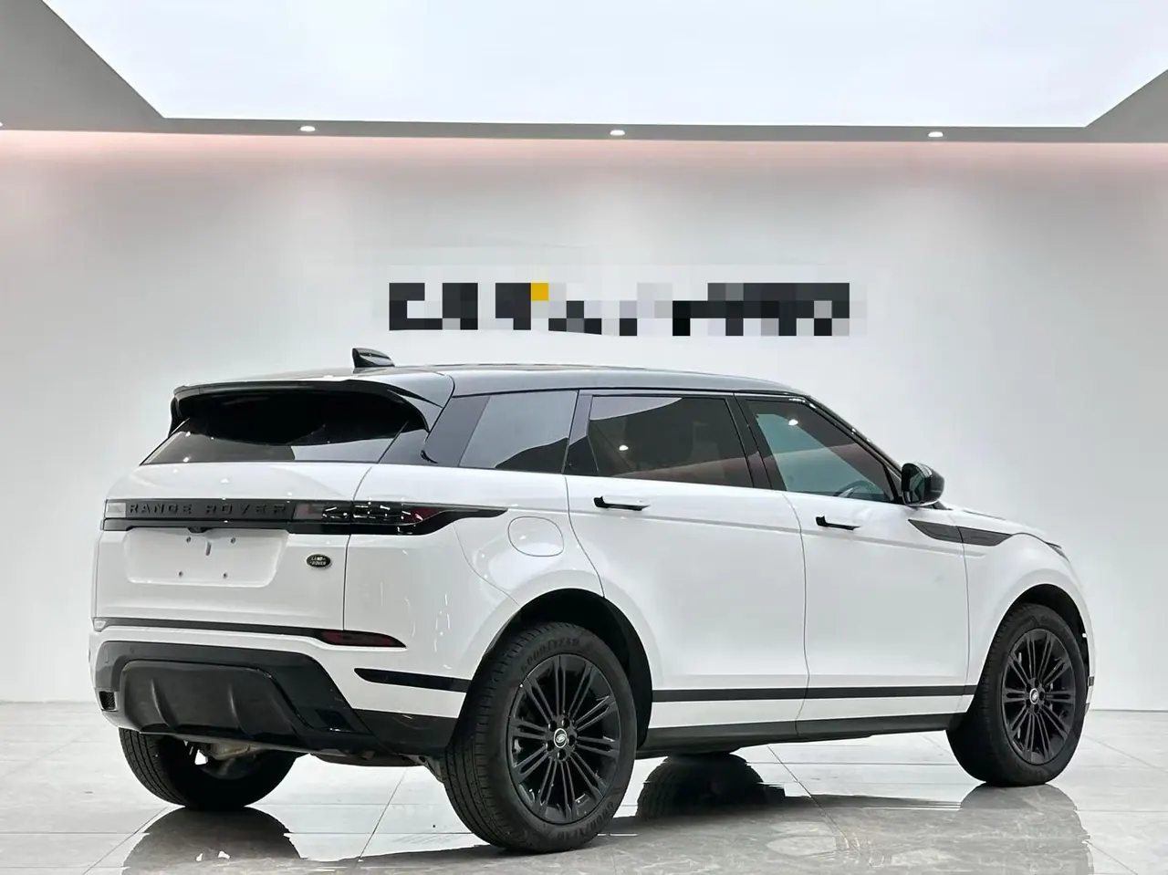 Land Rover 2024 evoque L 48V 2.0T 249PS automatic gear 6