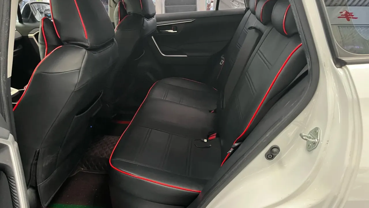 Toyota 2023 RAV4 Rongfang Double Engine 2.5 Stepless Two-Drive Elite Automatic Gear 3