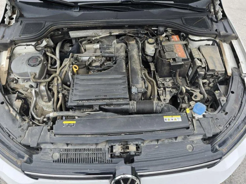 Volkswagen 2021 Golf 8 PRO 1.4TSI 280TSI Automatic 3