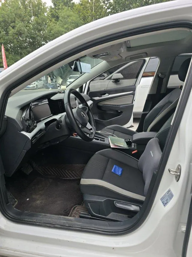 Volkswagen 2021 Golf 8 PRO 1.4TSI 280TSI Automatic 6