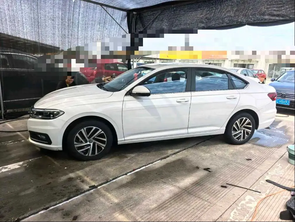 Volkswagen 2022 Lavida 1.5 Comfort Edition Automatic Gear 3