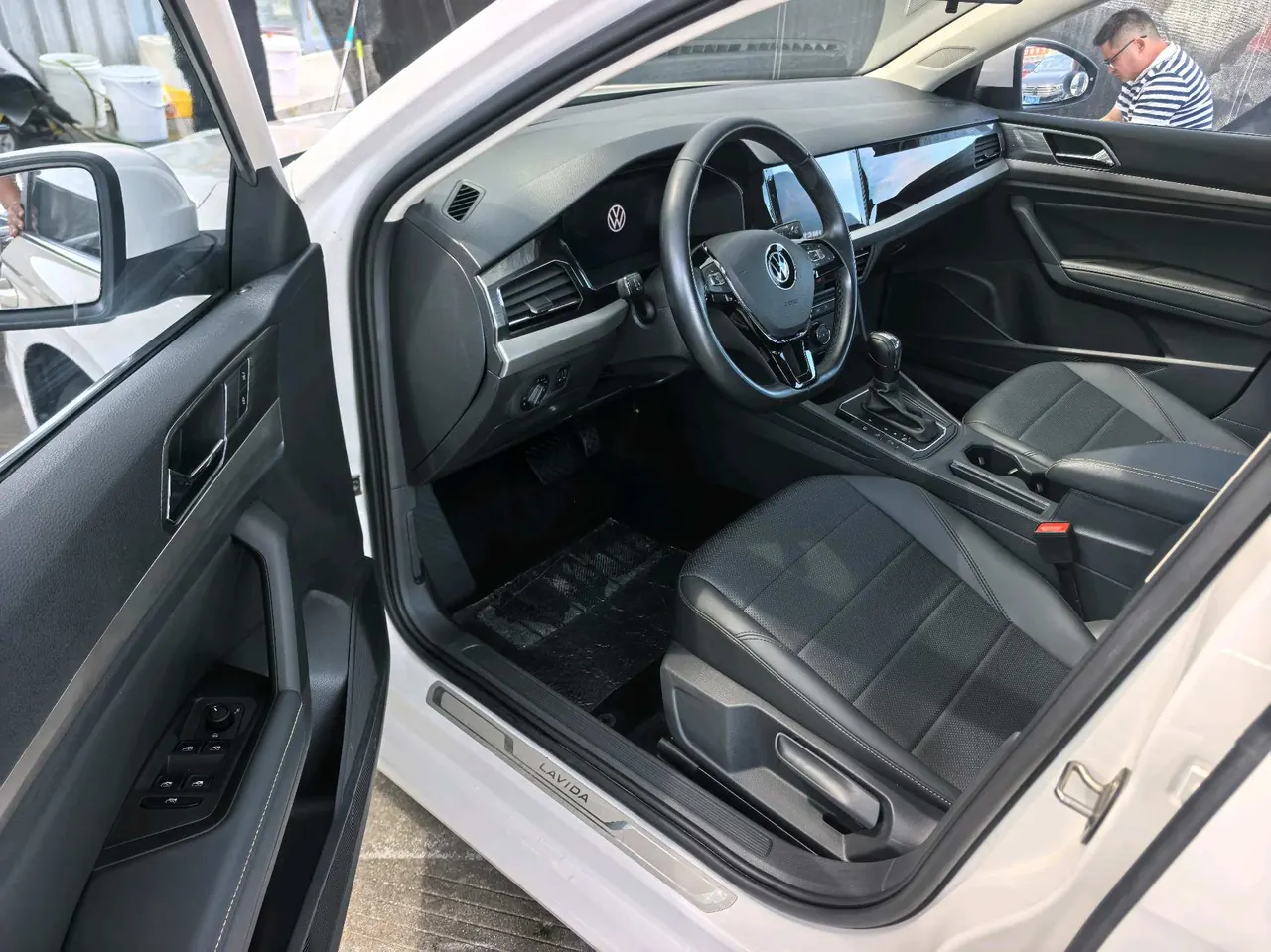 Volkswagen 2022 Lavida 1.5 Comfort Edition Automatic Gear 5