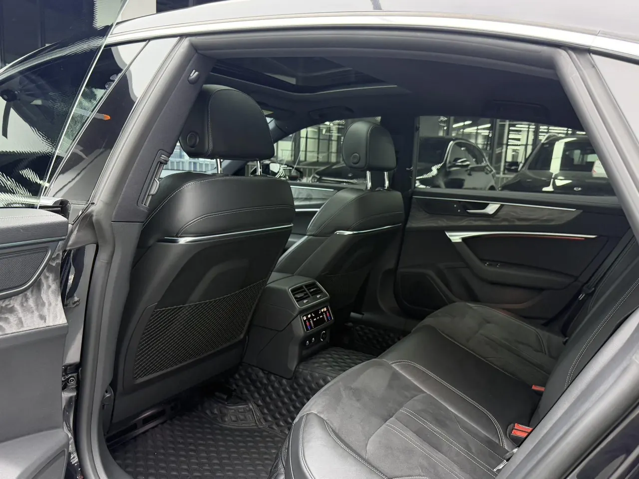 Audi 2022 A7L 2.0TFSI 45TFSI S-line Zhumeng Automatic 6