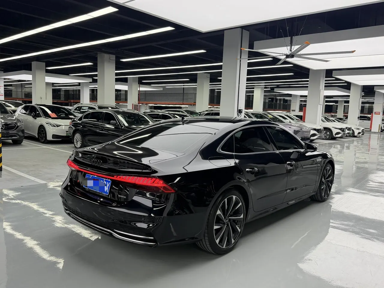 Audi 2022 A7L 2.0TFSI 45TFSI S-line Zhumeng Automatic 7