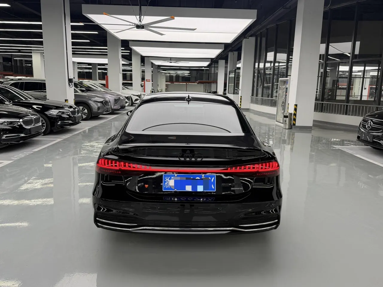 Audi 2022 A7L 2.0TFSI 45TFSI S-line Zhumeng Automatic 8