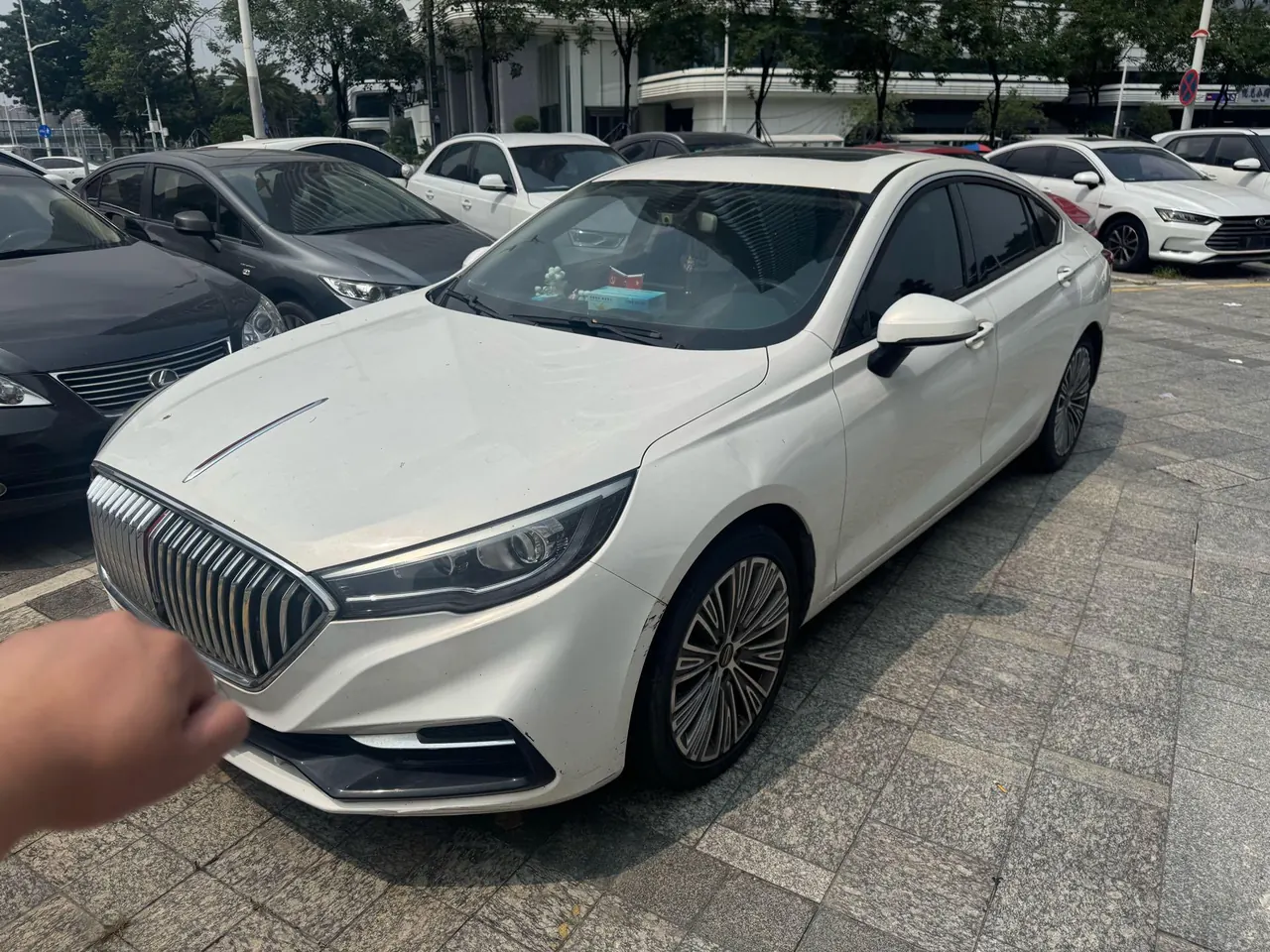 HongQi 2020 H5 1.5TD Flag Rhyme Edition Automatic Gear 2